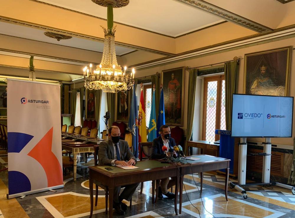 Imagen El Ayuntamiento de Oviedo renueva su acuerdo con Asturgar SGR para el apoyo a las empresas y autónomos del municipio