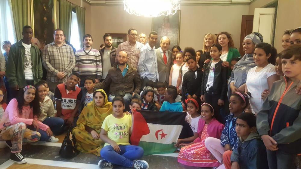 Imagen Oviedo da la bienvenida a los niños y niñas saharauis del programa “Vacaciones en Paz”