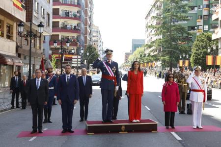 Oviedo, orgullosa sede del Desfile del Día de las Fuerzas Armadas