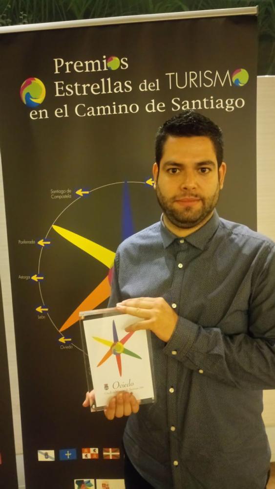 Imagen El Ayuntamiento de Oviedo recibe el Premio “Estrella del Turismo en el Camino de Santiago”
